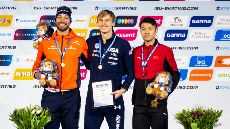 BCAYQ45XR44POBH2HNUE - 🌍NewspaperAmigo – Your Global News Buddy 🗞️ Ning Zhongyan Skates to Bronze as Stolz Smashes Track Record 🥇⛸️