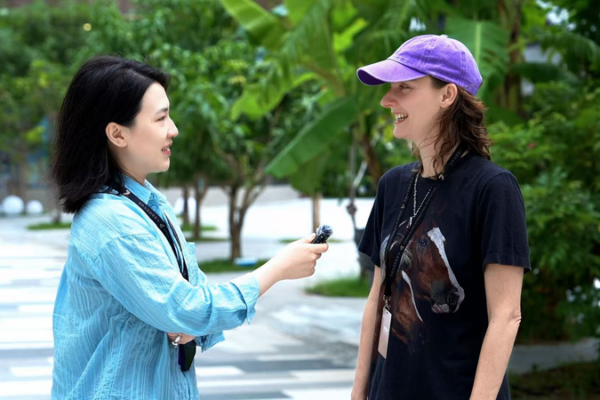 Belgian Director Praises China's Film Diversity at HIIFF 2025 🌟🎬 video poster