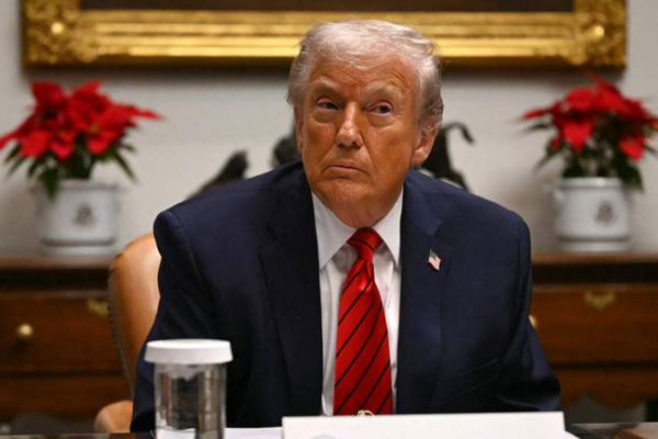 Zelenskyy Teams Up with U.S. Leaders to Chart Ukraine’s Post-War Future 🌍🤝