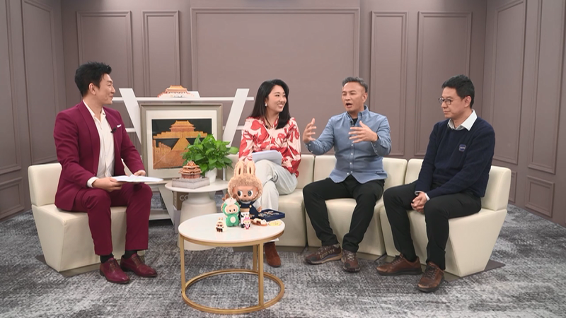 C2WWEBQRKBTFWXPD4MEF - 🌍NewspaperAmigo – Your Global News Buddy 🗞️ Top Questions Tourists Ask About China in 2025 🏮 video poster