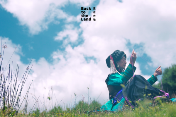 Yi Embroidery: Where Nature Meets Thread 🌿✨ video poster