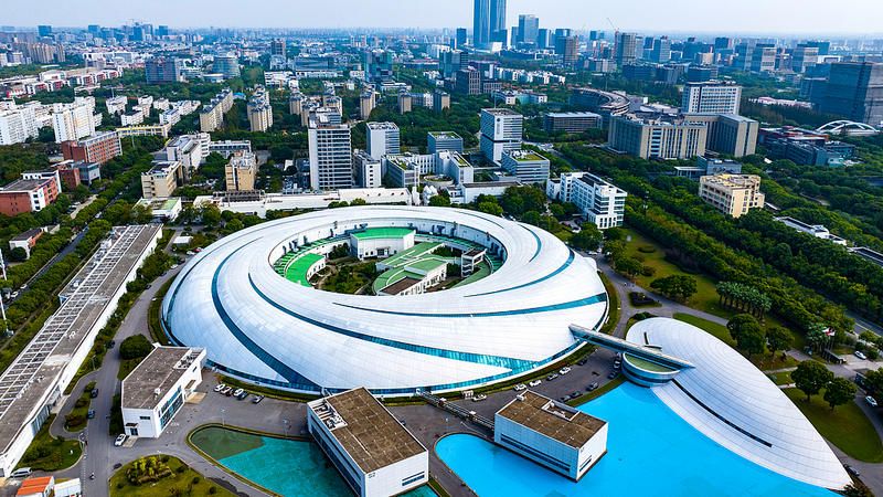 H3G9NOP2GMBGTV7HCY4G - 🌍NewspaperAmigo – Your Global News Buddy 🗞️ Yangtze River Delta Fuels China's Tech Revolution 🌟🚀