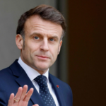 H93QCXG39V0ZTF0DEX17 - 🌍NewspaperAmigo – Your Global News Buddy 🗞️ Macron’s China Visit: A Green Alliance in Turbulent Times? 🌍🤝