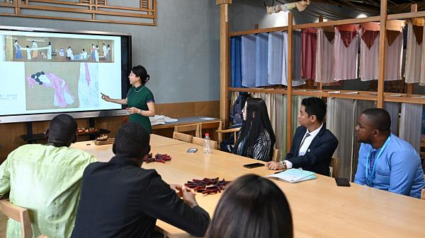 China-Africa 2025: Trade, Tech & Green Growth Reshape Ties 🌍✨