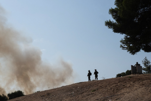 Israel's 'Yellow Line' Redefines Gaza Border Amid Tensions 🚧