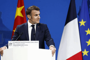 Macron's China Visit: Global Eyes on Beijing & Chengdu Talks 🌍✈️