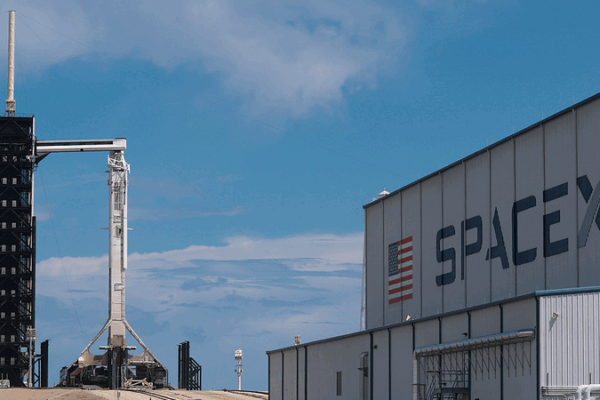 SpaceX Launches New Starlink Satellites Into Orbit 🚀 video poster