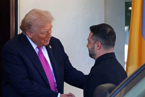 Trump Pushes Ukraine Peace Plan as NATO Voices Call for Dialogue 🌍✌️