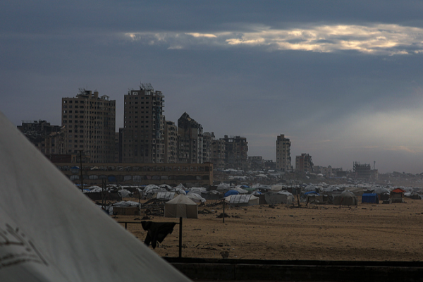 Hamas Backs Limited International Force for Gaza Ceasefire Monitoring 🌍✌️