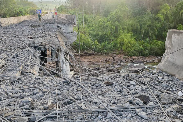 Cambodia Accuses Thailand of Bombing After Trump's Ceasefire Call 🚨✈️