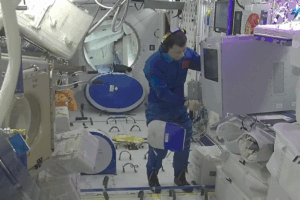 Shenzhou-20's Uncrewed Return After Space Debris Scare 🚀