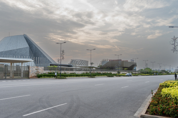 UN Condemns Coup Attempt in Benin: Stability at Risk 🌍⚡