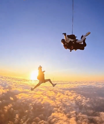 🌅 Skydive into Dawn: Sanya’s Sunrise Adventure Takes Flight in 2025! video poster