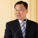 Z3LFYYRNM4QTIVNDW5YU - 🌍NewspaperAmigo – Your Global News Buddy 🗞️ China-U.S. Ties Strengthen as Ambassadors Push Economic Collaboration 🌏💼