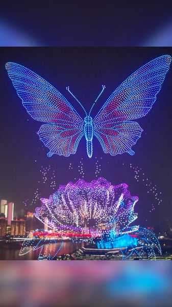 Ancient Meets Future: Chongqing’s Dazzling Tech-Driven Light Show 🌟 video poster