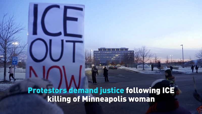 Minneapolis Erupts in Protest After ICE Shooting Sparks Outrage 🌟✊ video poster