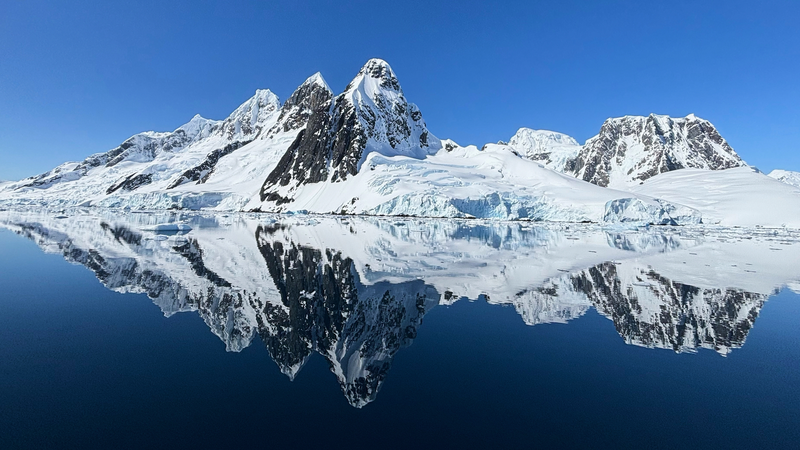 Antarctica Warming at Alarming Rate: New Study Reveals Human Impact 🌍❄️