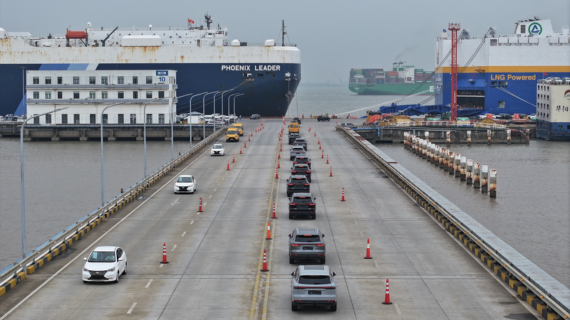 China & EU Rev Up EV Trade Relations 🚗⚡