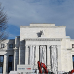 US Markets Shaken as Fed Independence Concerns Spark Investor Fears 📉