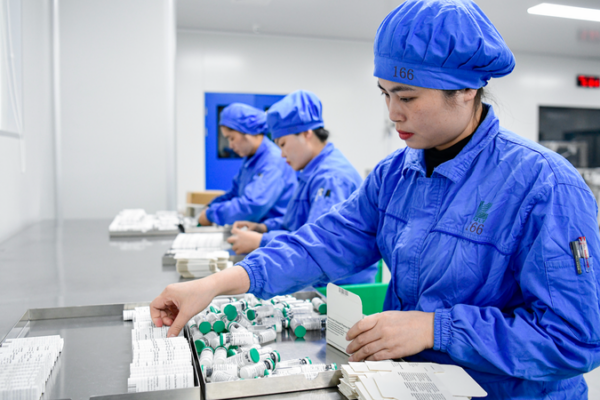 China Boosts Drug Innovation with New Regulations 🏥💡