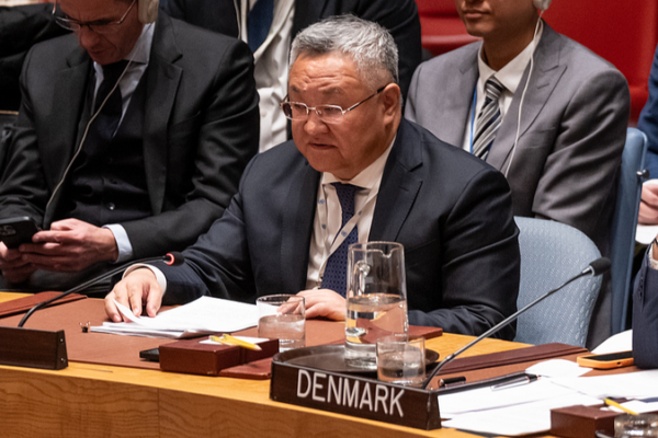 China Urges U.S. to Avoid 'Military Adventurism' in Iran 🌍✋