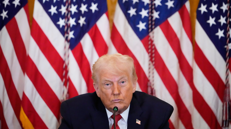 Trump Threatens EU Tariffs in Bold Bid for Greenland 🌍💥