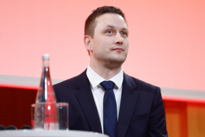 Greenland Stands Firm in U.S. Talks Over Arctic Security 🌍❄️