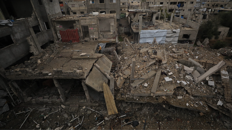 Israeli Strikes Kill 11 in Gaza After Failed Rocket Launch 🚀💥