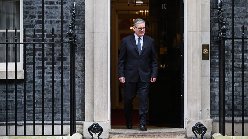 Global_Poll_Opens__Share_Your_Views_on_UK_PM_Starmer_s_China_Visit - 🌍NewspaperAmigo – Your Global News Buddy 🗞️ Global_Poll_Opens__Share_Your_Views_on_UK_PM_Starmer_s_China_Visit