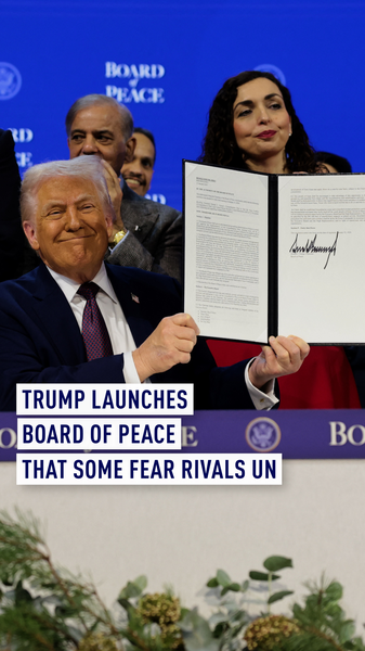 Zelenskyy Stresses Unresolved Territory Issues Amid Peace Talks 🌍✌️ video poster