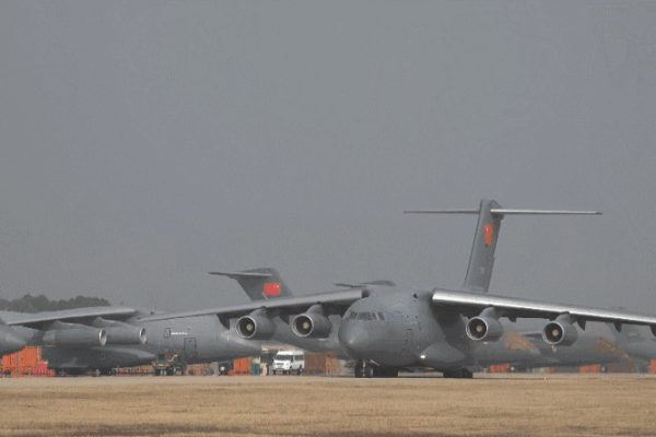 China's Y-20 Fleet Soars in Cutting-Edge Drills 🛩️💨