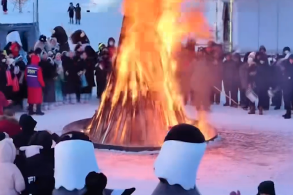 ❄️ Hebei's Winter Carnival Blends Ice Thrills & Folk Culture! video poster