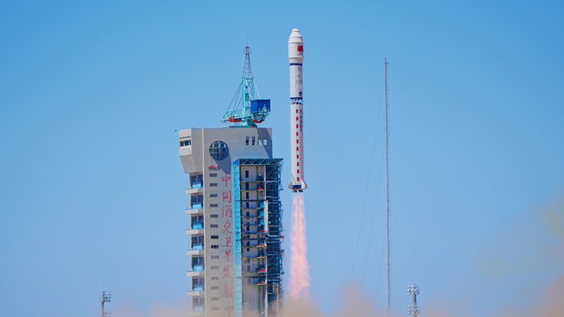 China’s AI Soars to Space: Satellites Now Running Advanced Tech 🛰️🤖