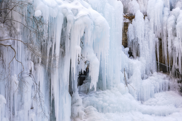 Yuntai Mountain Transforms into Winter Fairyland After Snowfall ❄️ video poster