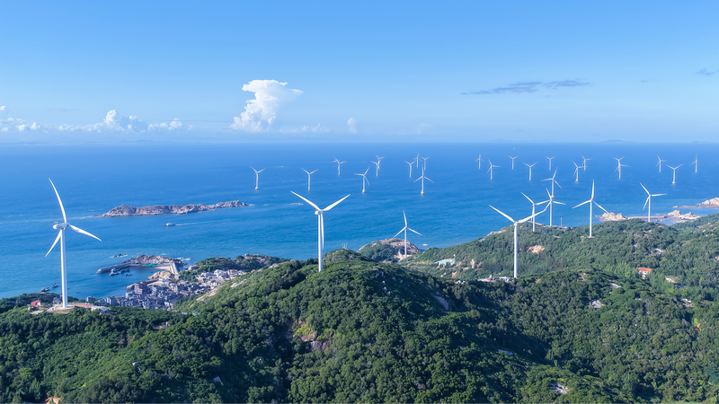 China's 2025: Record Heat & Renewable Energy Challenges 🌏🔥