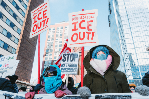Minneapolis Shootings Ignite Debate Over Trump's Immigration Policies 🔥✊