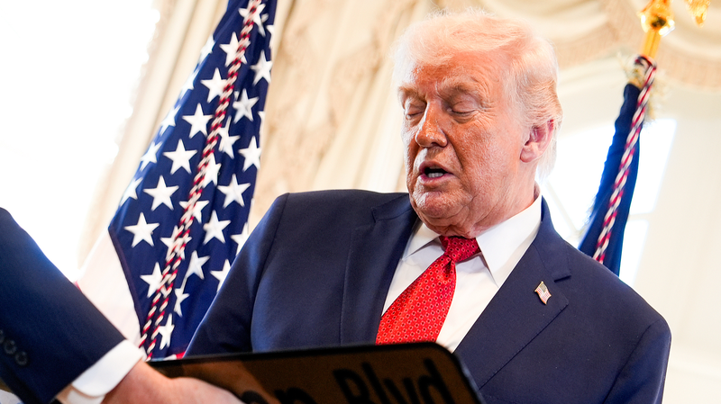 Trump Ties Greenland Bid to Nobel Snub in Leaked Letter 🏔️🏆