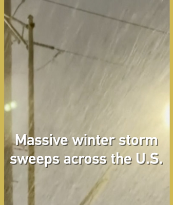 Winter Storm Chaos Hits U.S. as 22 States Declare Emergency 🌨️🚨 video poster