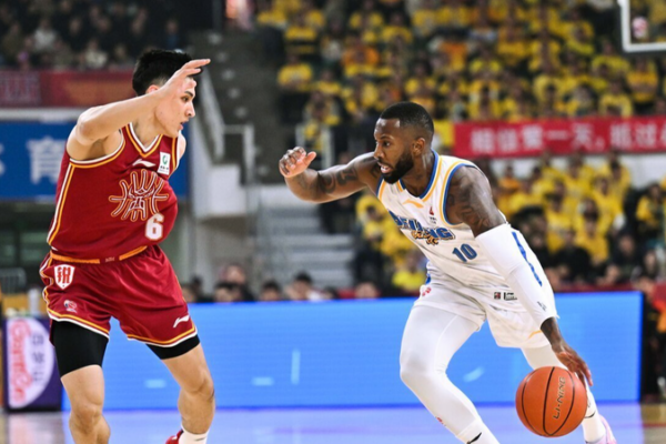 Beijing Ducks Edge Shanxi Loongs in Nail-Biter Finish 🏀🔥