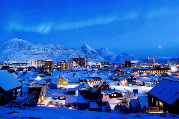 🌍 Trump's 'Donroeism' Targets Arctic: Greenland in Spotlight