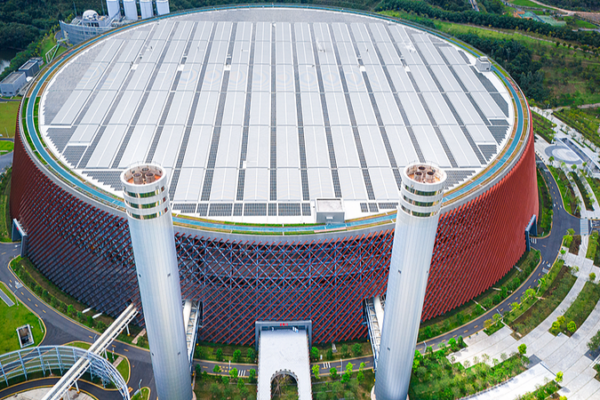 China's Trash-to-Energy Boom Lights Up Cities 🌟♻️