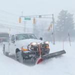 L2SGU2SY7T4IBWR6NTQQ - 🌍NewspaperAmigo – Your Global News Buddy 🗞️ Winter Storm Fern Freezes Eastern U.S. Grid: Outages Surge ⚡❄️