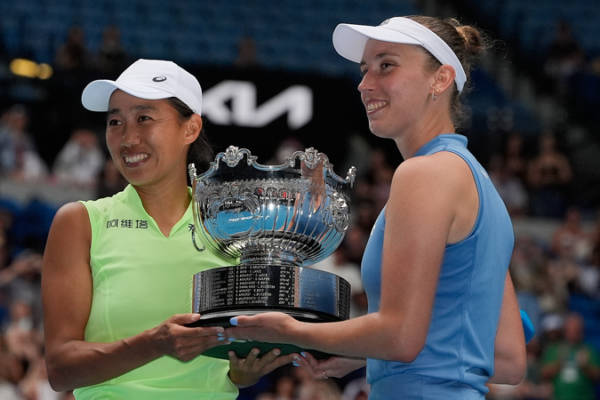 Zhang & Mertens Crowned Australian Open Doubles Champions 🎾🏆