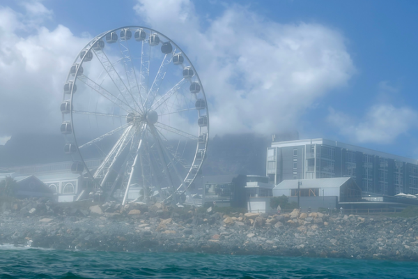 Cape Town Fog Disrupts Port Operations 🌫️