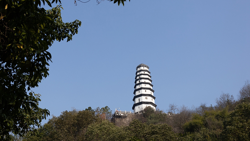 White Tower Mountain Shines as 2026 Spring Festival Gala Venue 🏯✨ video poster
