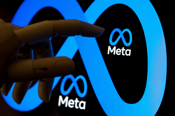 Meta Suspends AI Characters for Teens Worldwide 🚫🤖