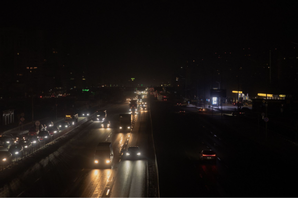 Russia Intensifies Strikes on Ukraine's Military Infrastructure 💥