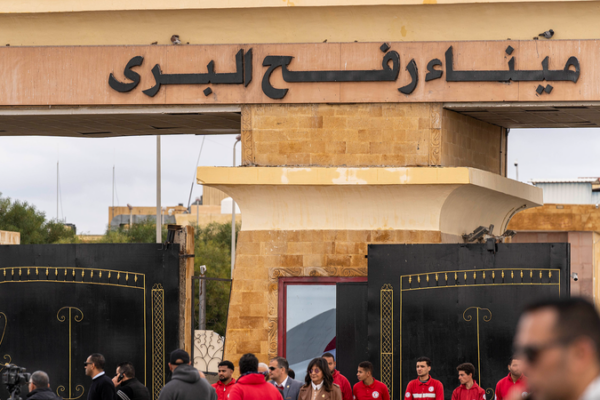 Rafah Crossing to Reopen Next Week: Gaza's Lifeline Restored 🌍✈️