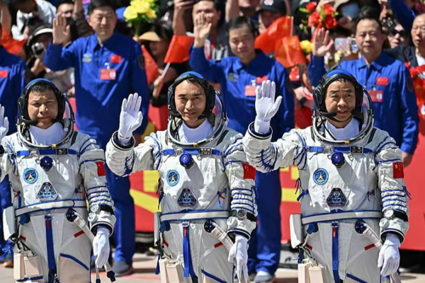 China Honors Shenzhou-20 Astronauts with Historic Medals 🚀🏅