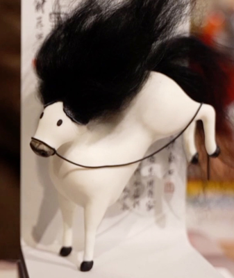 Viral 'Messy Little Horse' Figurine Captures Gen-Z Hearts 🐴💨 video poster